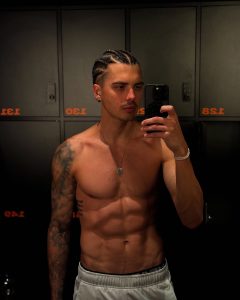Tim Kühnel