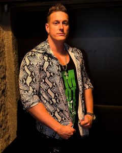 Calvin Kleinen