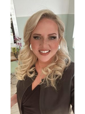 Sarah Knappik